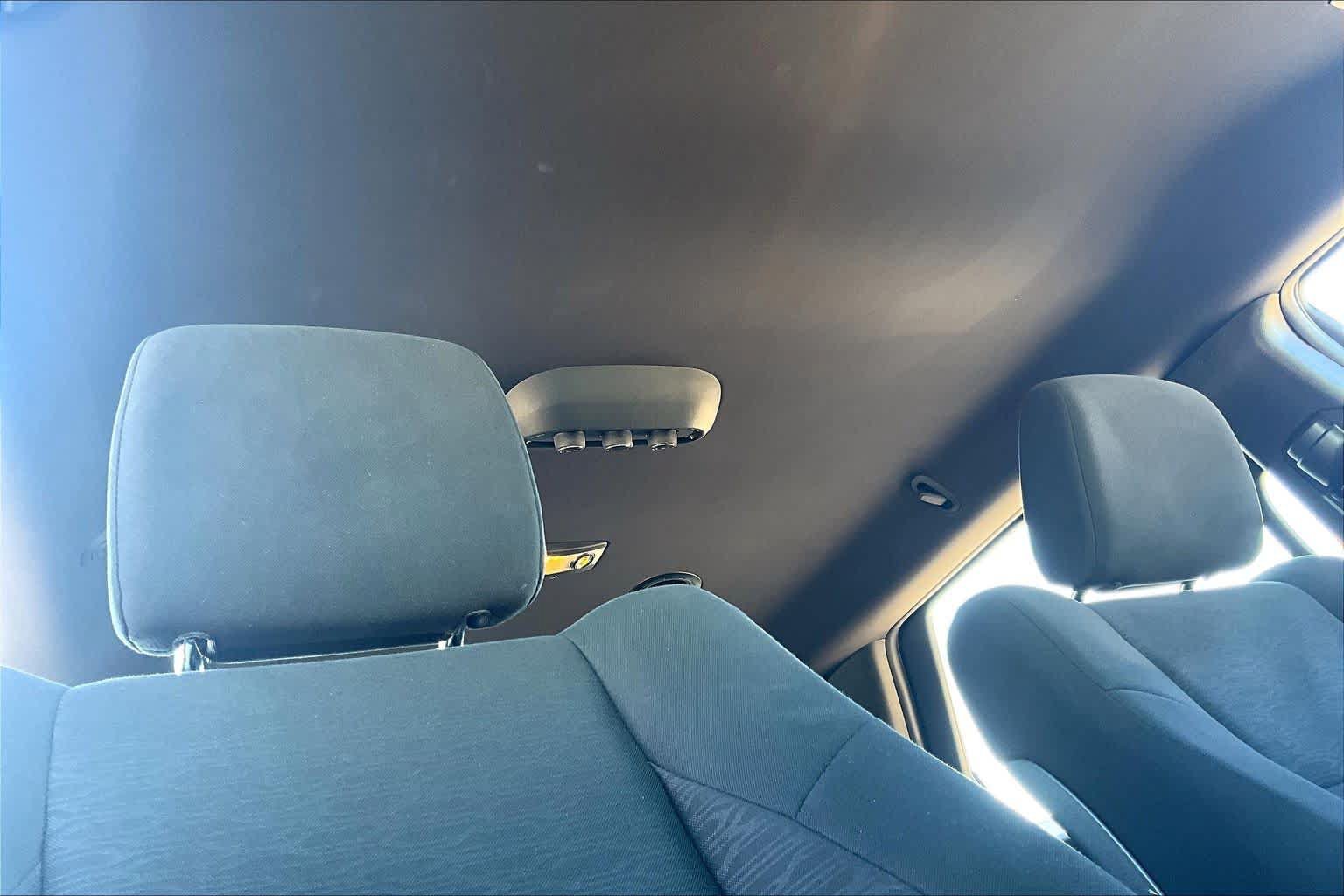 Used 2025 Dodge Durango GT RWD image 14