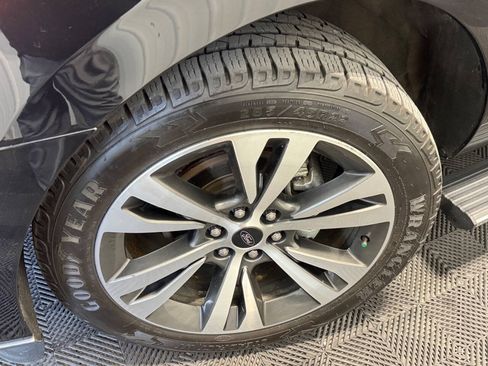 Used 2021 Ford Expedition Limited AWD/4WD image 50