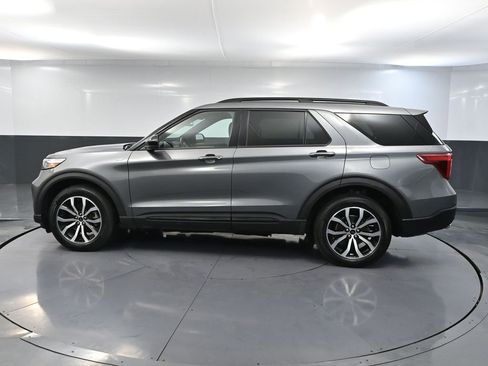 Used 2022 Ford Explorer ST-Line w/ Class IV Trailer Tow Package image 9