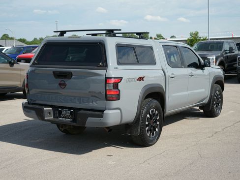 Used 2023 Nissan Frontier 4x4 Crew Cab image 5