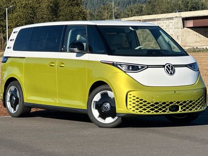 New 2025 Volkswagen ID. Buzz Pro S Plus
