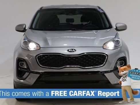 Used 2022 Kia Sportage LX AWD/4WD image 2