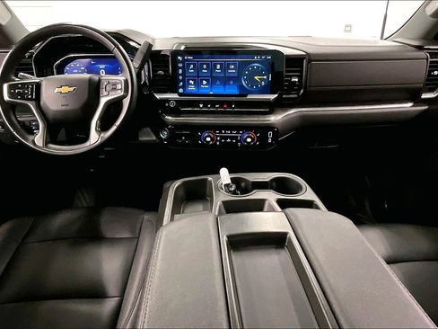 Used 2024 Chevrolet Silverado 3500 LTZ AWD/4WD image 36