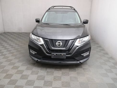Used 2018 Nissan Rogue SV w/ Premium Package AWD/4WD image 2