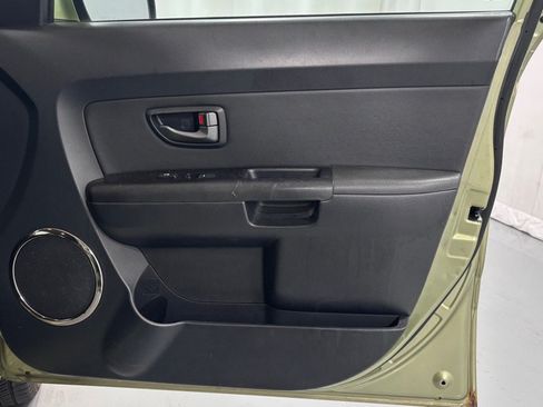 Used 2011 Kia Soul + FWD image 21