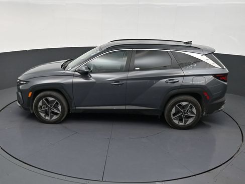 Used 2025 Hyundai Tucson SEL FWD image 13