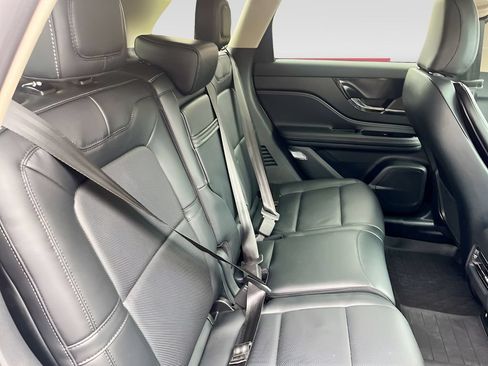 Used 2025 Lincoln Corsair Reserve FWD image 26