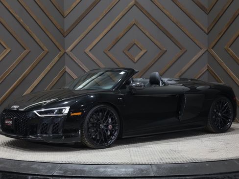 Used 2018 Audi R8 V10 plus image 49
