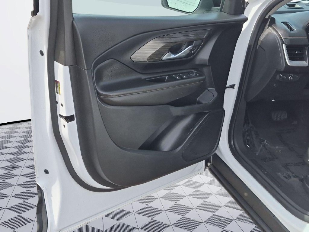 Used 2020 GMC Terrain SLT w/ Elevation Edition AWD/4WD image 10