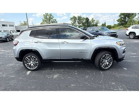 Used 2023 Jeep Compass Limited w/ Elite Group AWD/4WD image 10