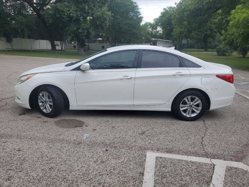 Used 2013 Hyundai Sonata GLS w/ Popular Equipment Pkg FWD image 3