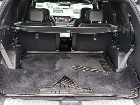 Used 2024 Hyundai Palisade Calligraphy image 20