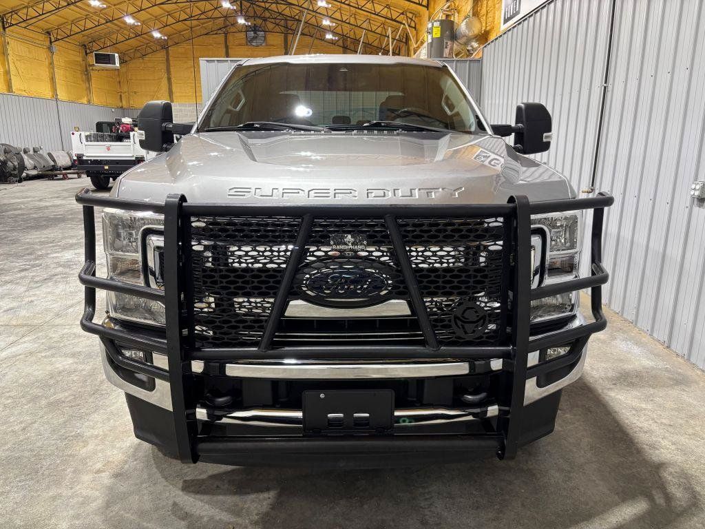 Used 2020 Ford F250 XLT w/ XLT Value Package AWD/4WD image 7