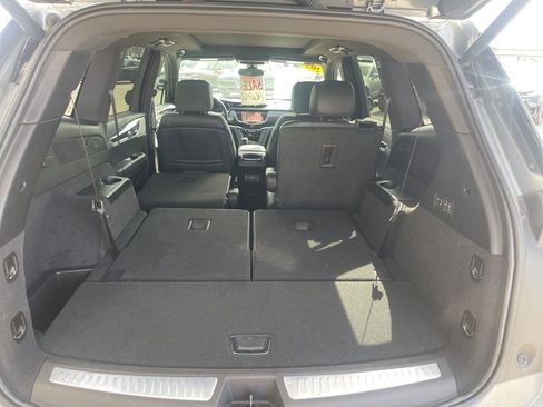 Used 2024 Cadillac XT6 Sport image 18