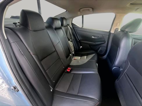Used 2024 Nissan Sentra SR w/ SR Premium Package FWD image 21