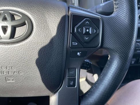 Used 2022 Toyota Tacoma SR5 image 32