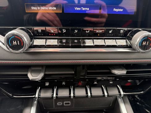 New 2026 Chevrolet Colorado Z71 w/ Z71 Convenience Package 2 image 33