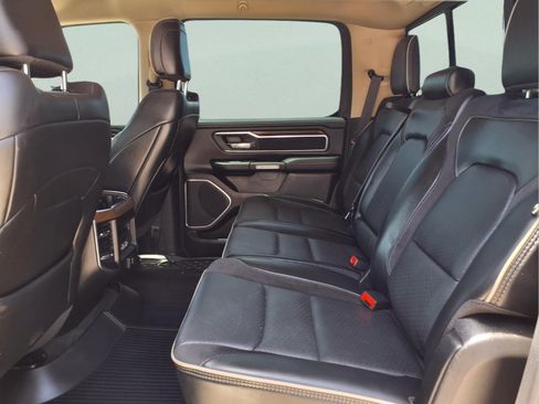 Used 2021 RAM 1500 Laramie RWD image 14