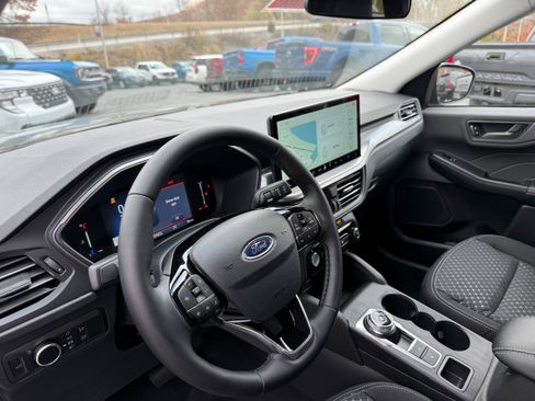 New 2026 Ford Escape Active w/ Tech Pack #1 AWD/4WD image 7