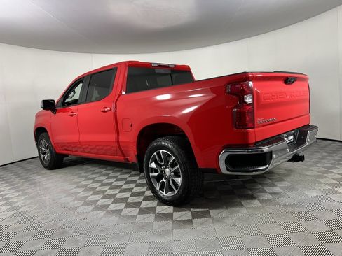 Used 2025 Chevrolet Silverado 1500 LT w/ Safety Package image 7