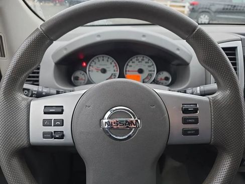 Used 2016 Nissan Frontier Desert Runner image 18