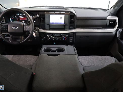 Certified 2024 Ford F250 XLT image 30