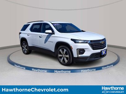Used 2023 Chevrolet Traverse LT w/ LT Premium Package
