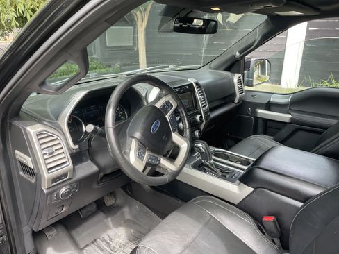 Used 2015 Ford F150 Lariat w/ Equipment Group 502A Luxury AWD/4WD image 7