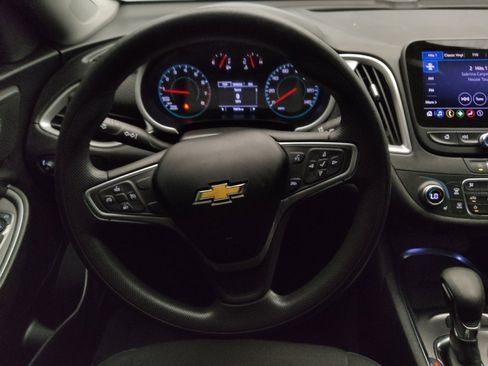 Used 2022 Chevrolet Malibu LT FWD image 22