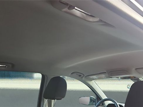 Used 2024 Chevrolet Equinox LT w/ LPO, Floor Liner Package image 16