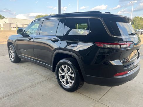 Used 2021 Jeep Grand Cherokee L Limited AWD/4WD image 3