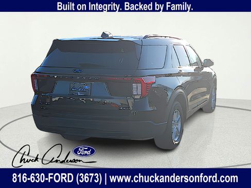 New 2026 Ford Explorer Active AWD/4WD image 8