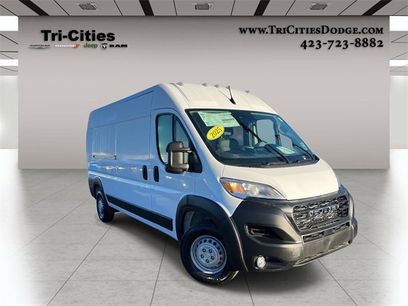 New 2025 RAM ProMaster 2500 w/ Convenience Group