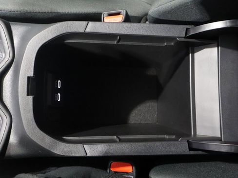 Used 2024 Toyota RAV4 LE image 30