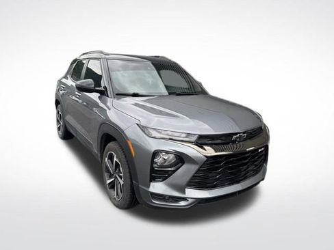 Used 2021 Chevrolet TrailBlazer RS w/ Sun and Liftgate Package AWD/4WD image 7