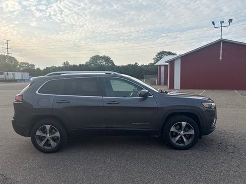 Used 2020 Jeep Cherokee Limited AWD/4WD image 3