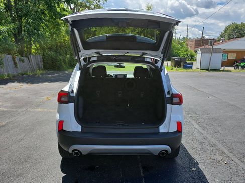 Used 2023 Ford Escape Active w/ Tech Pack #2 image 32
