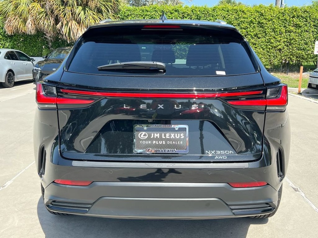 Used 2024 Lexus NX 350h AWD image 6