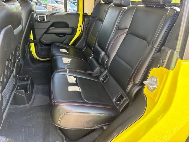 Used 2023 Jeep Gladiator Rubicon w/ LED Lighting Group AWD/4WD image 7