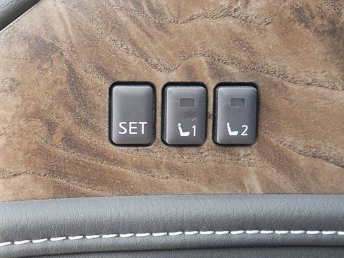 Used 2023 INFINITI QX80 Premium Select w/ Cargo Package AWD/4WD image 27