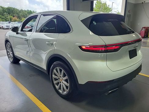 Used 2019 Porsche Cayenne AWD/4WD image 5