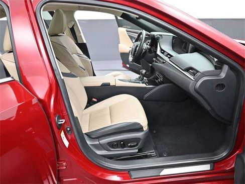 Used 2019 Lexus ES 350 w/ Luxury Package image 35