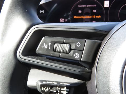 Used 2024 Porsche Taycan image 22