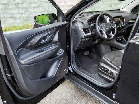 Used 2021 GMC Terrain SLT w/ Infotainment Package II image 23