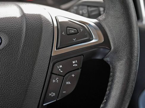 Used 2021 Ford Edge Titanium FWD image 15