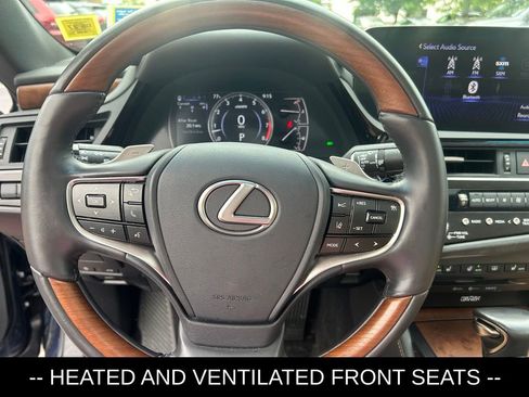 Used 2022 Lexus ES 350 Ultra Luxury w/ Accessory Package 2 FWD image 7