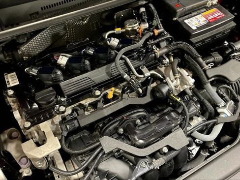 Certified 2024 Toyota Corolla LE image 32