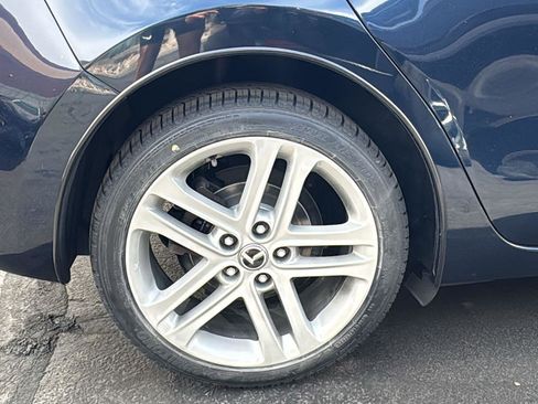 Used 2018 MAZDA MAZDA3 Grand Touring FWD image 7