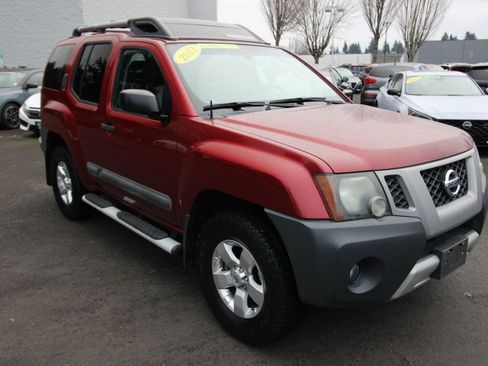 Used 2013 Nissan Xterra S w/ Value Package image 1