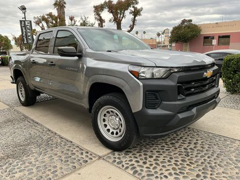 Used 2023 Chevrolet Colorado W/T RWD image 3